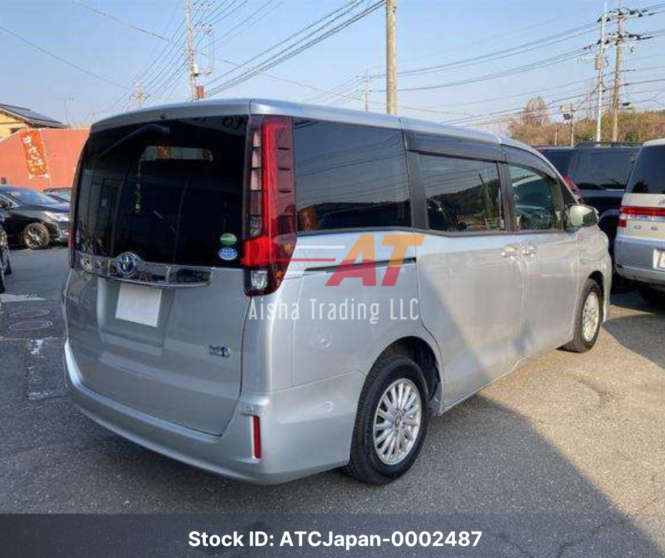2015 Toyota Noah